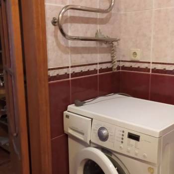 Сдается 2-х комнатная квартира, 65 м²