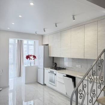 Сдается Многокомнатная квартира, 121 м²