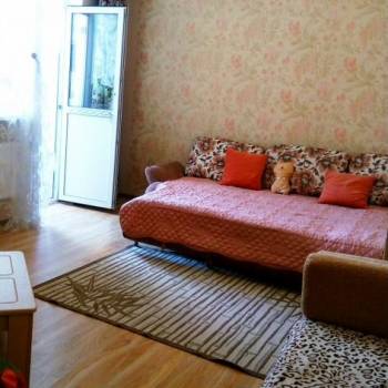 Сдается 1-комнатная квартира, 35 м²