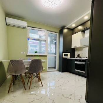 Продается 1-комнатная квартира, 43,1 м²