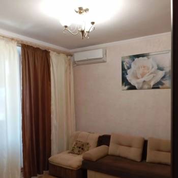 Сдается 1-комнатная квартира, 38 м²