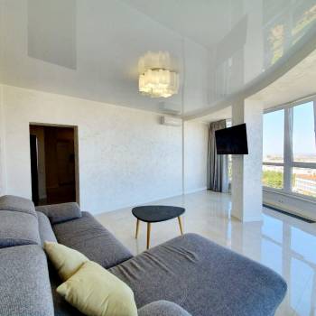 Продается 2-х комнатная квартира, 85,6 м²
