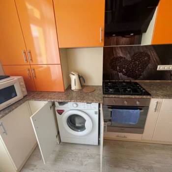 Сдается 1-комнатная квартира, 43 м²