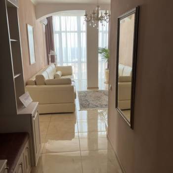 Сдается 2-х комнатная квартира, 70 м²