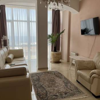 Сдается 2-х комнатная квартира, 70 м²