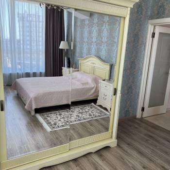 Сдается 2-х комнатная квартира, 70 м²