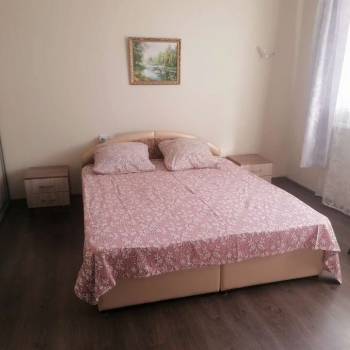 Продается 1-комнатная квартира, 39 м²