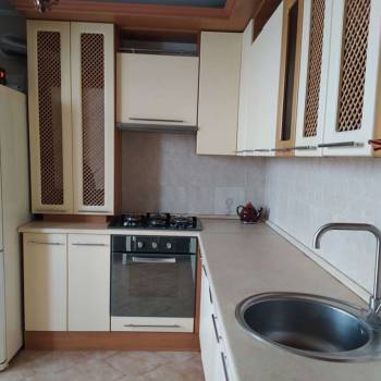 Сдается Многокомнатная квартира, 80 м²