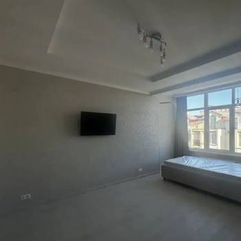 Сдается 1-комнатная квартира, 49,6 м²