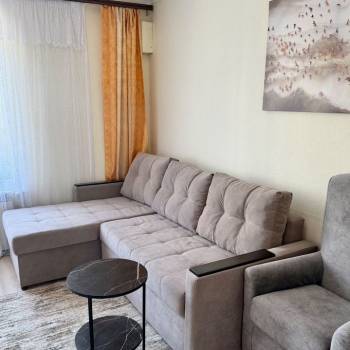 Сдается Многокомнатная квартира, 100 м²
