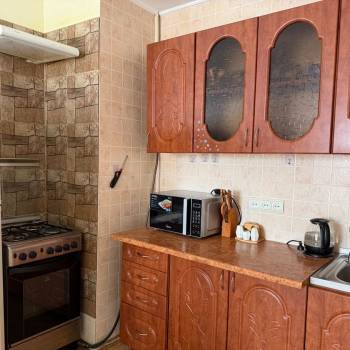 Сдается Многокомнатная квартира, 100 м²