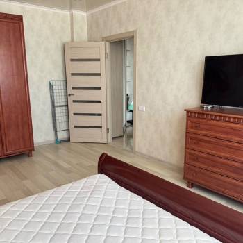 Сдается 1-комнатная квартира, 47 м²