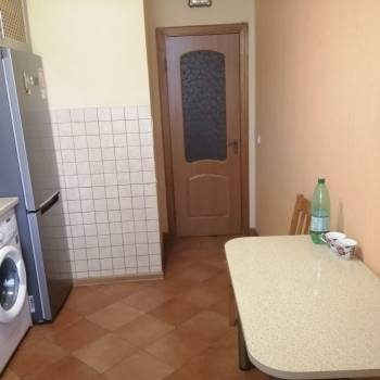 Продается 1-комнатная квартира, 37,6 м²