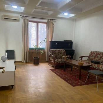 Сдается Многокомнатная квартира, 74,4 м²