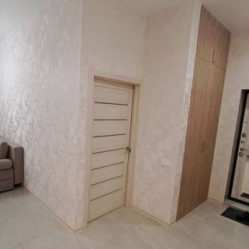 Сдается 1-комнатная квартира, 42 м²