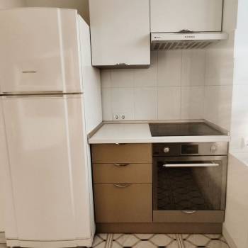 Сдается Многокомнатная квартира, 80 м²