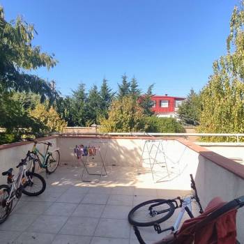 Сдается Многокомнатная квартира, 80 м²