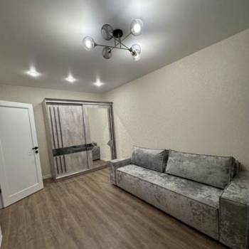 Сдается 1-комнатная квартира, 32 м²