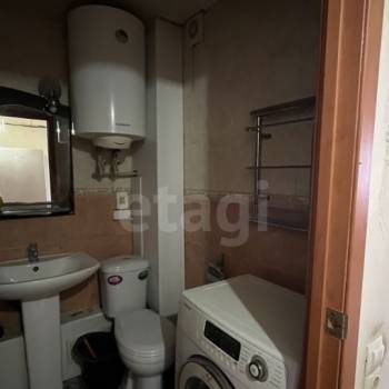 Продается 1-комнатная квартира, 40 м²
