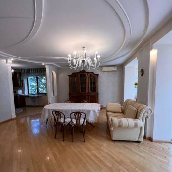 Продается Дом, 267 м²