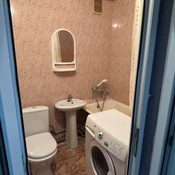 Сдается 1-комнатная квартира, 38 м²