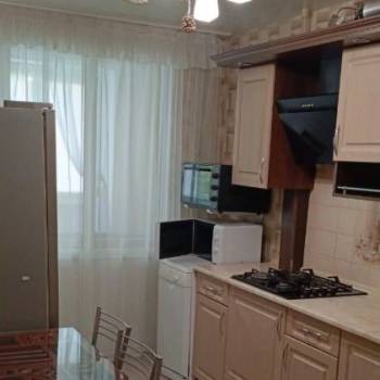 Сдается 1-комнатная квартира, 43 м²