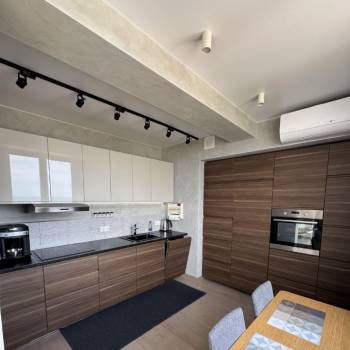 Сдается 2-х комнатная квартира, 68 м²