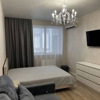 Сдается 1-комнатная квартира, 39 м²