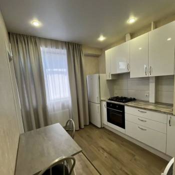 Сдается 1-комнатная квартира, 39 м²
