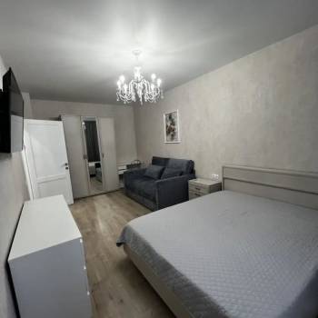Сдается 1-комнатная квартира, 39 м²