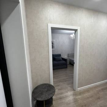 Сдается 1-комнатная квартира, 39 м²