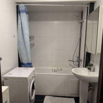 Сдается 1-комнатная квартира, 47 м²