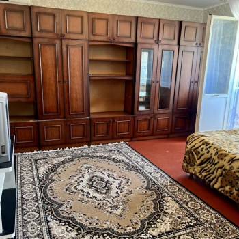 Сдается 1-комнатная квартира, 48 м²