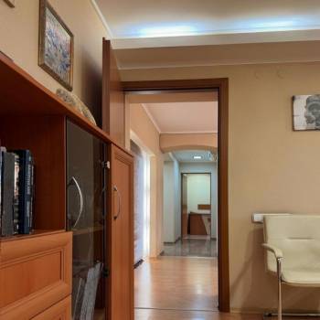 Продается Нежилое помещение, 136 м²