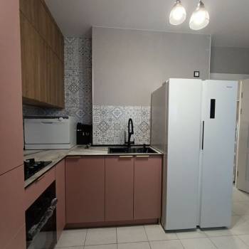Сдается 1-комнатная квартира, 46 м²