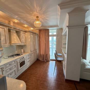Сдается 1-комнатная квартира, 41 м²