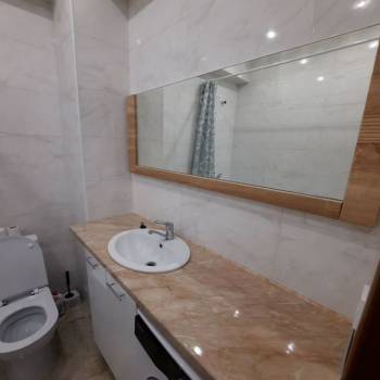 Сдается 1-комнатная квартира, 49 м²