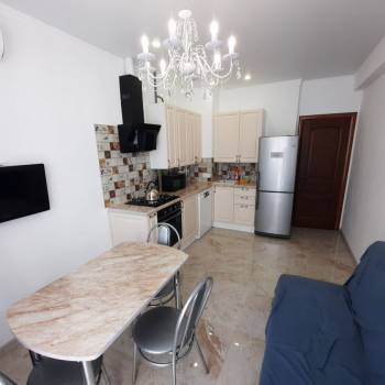 Сдается 1-комнатная квартира, 49 м²
