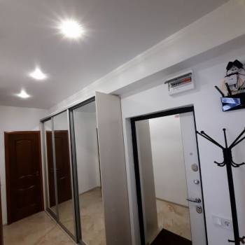 Сдается 1-комнатная квартира, 49 м²