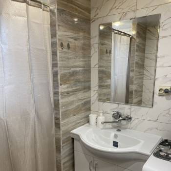 Продается 1-комнатная квартира, 33 м²