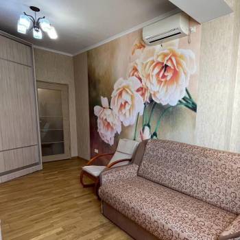Продается 1-комнатная квартира, 32,5 м²