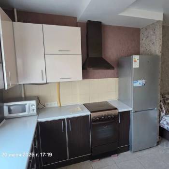 Продается 1-комнатная квартира, 41,1 м²