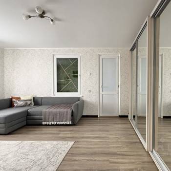 Сдается 1-комнатная квартира, 49 м²