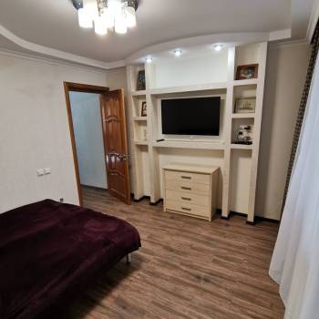 Сдается 2-х комнатная квартира, 60 м²