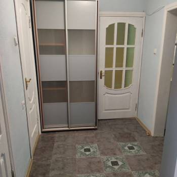 Сдается Многокомнатная квартира, 60 м²