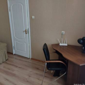 Сдается Многокомнатная квартира, 60 м²