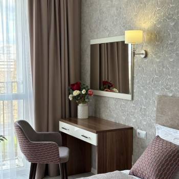 Продается 1-комнатная квартира, 42 м²