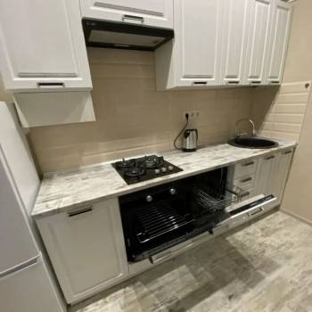 Продается 1-комнатная квартира, 37 м²