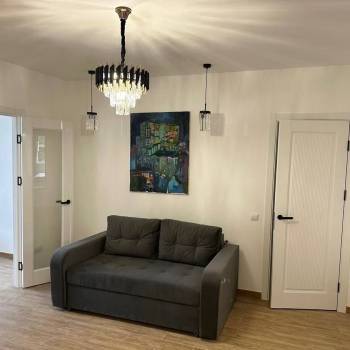 Сдается 1-комнатная квартира, 56 м²