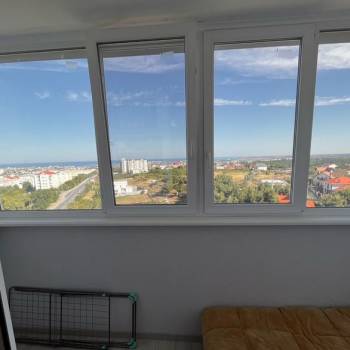 Продается 1-комнатная квартира, 37 м²